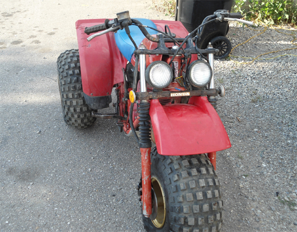 Pierres 1981 250R front